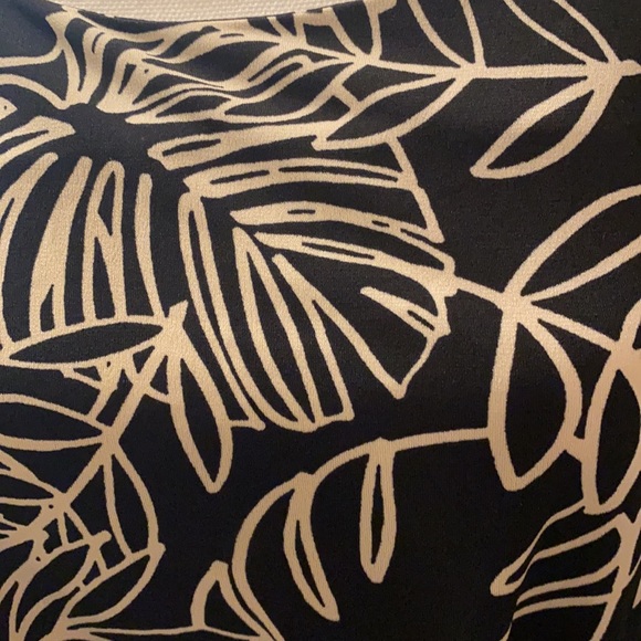 NEW W TAG!  Lovely Lane Bryant Simply Chic Blouse - Picture 3 of 10